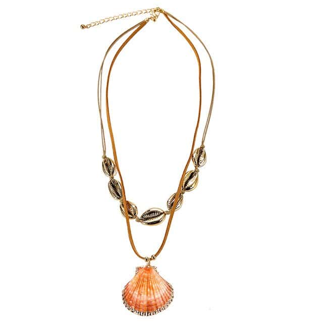 Collar De Conchas Cauri Y Pecten Dorados