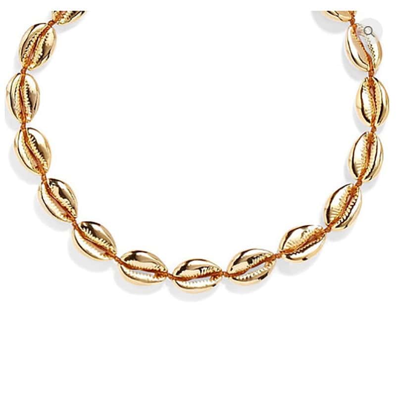 Collar De Conchas Pegados Al Cuello De Cauri Dorado (Gargantilla)